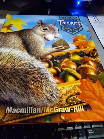Cover of Treasures,Grade 1, Book 3