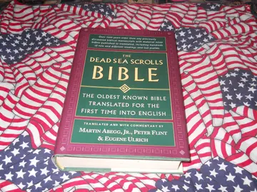 Cover of The Dead Sea Scrolls Bible