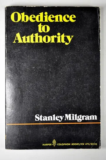 Cover of Obedience to Authority