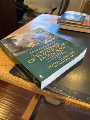 Cover of Mysteries of the Mexican Pyramids