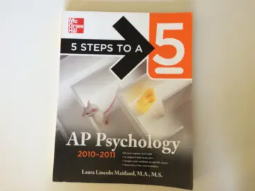 Cover of 5 Steps to a 5 AP Psychology, 2010-2011 Edition