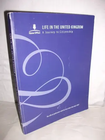 Cover of Life in the United Kingdom 2007
