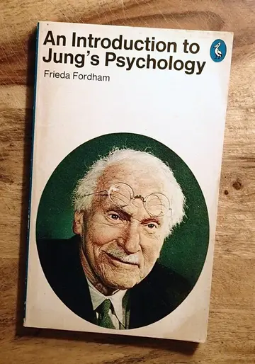 Cover of AN Introduction to Jung's Psychology