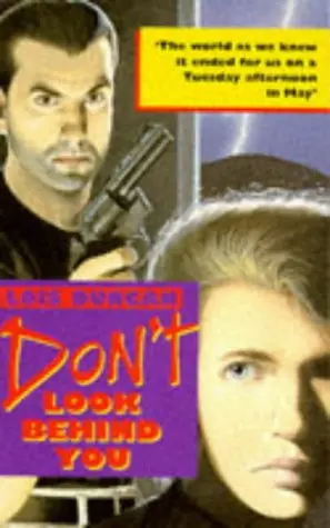 Cover of Don't Look Behind You