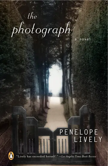 Cover of The Photograph