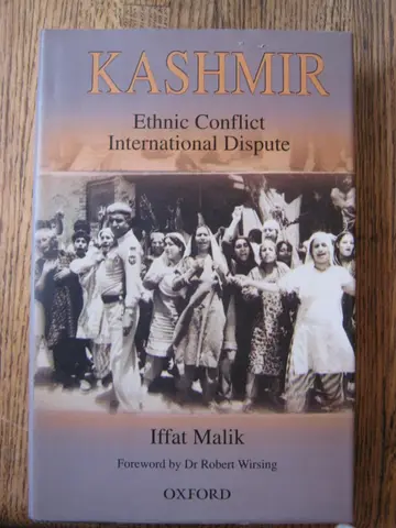 Cover of Kashmir