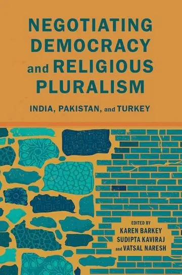 Cover of Negotiating Democracy and Religious Pluralism