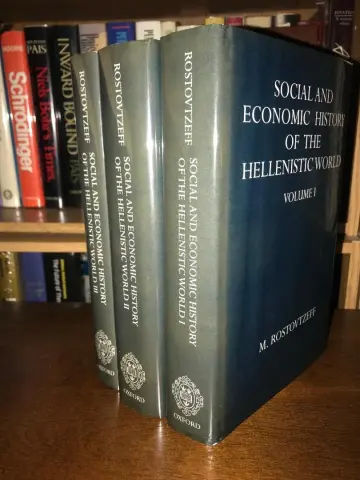 Cover of Social and Economic History of the Hellenistic World