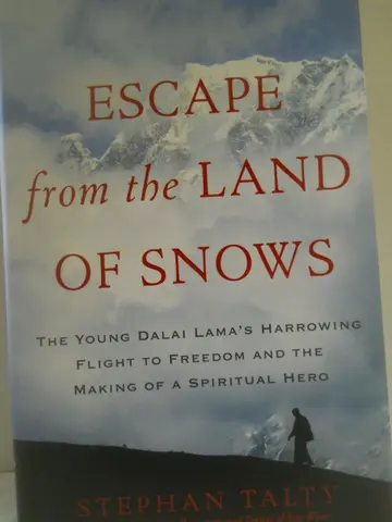 Cover of Escape from the Land of Snows