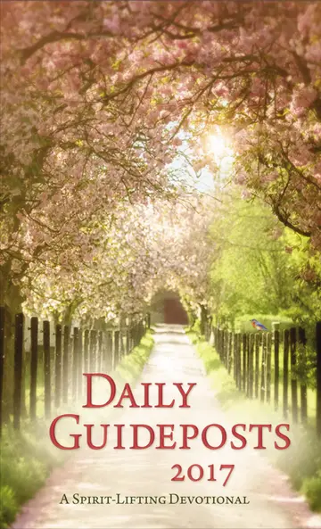Cover of Daily Guideposts 2017