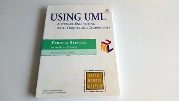 Cover of Using UML