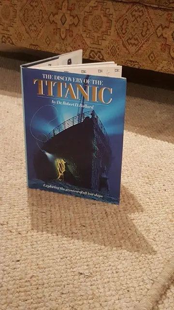 Cover of The Discovery of the "Titanic"