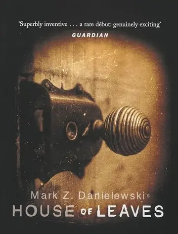 Cover of House of Leaves