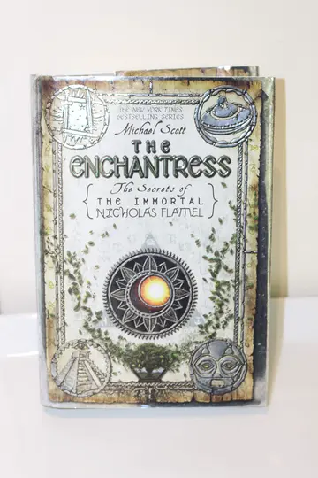 Cover of The Enchantress