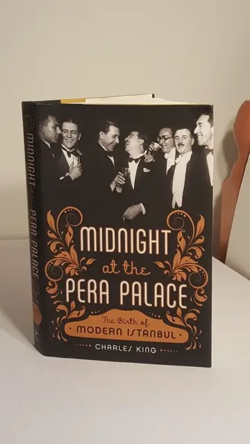 Cover of Midnight at the Pera Palace