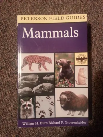 Cover of Field Guide to Mammals