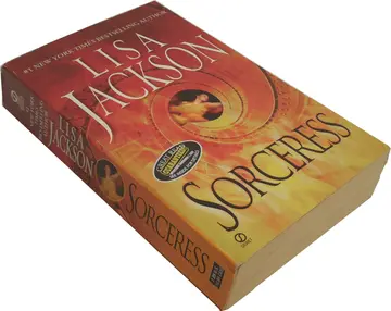Cover of Sorceress