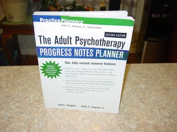 Cover of The Adult Psychotherapy Progress Notes Planner