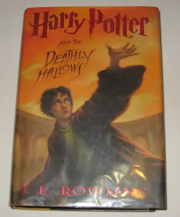 Cover of Harry Potter and the Deathly Hallows - Library Edition (7)