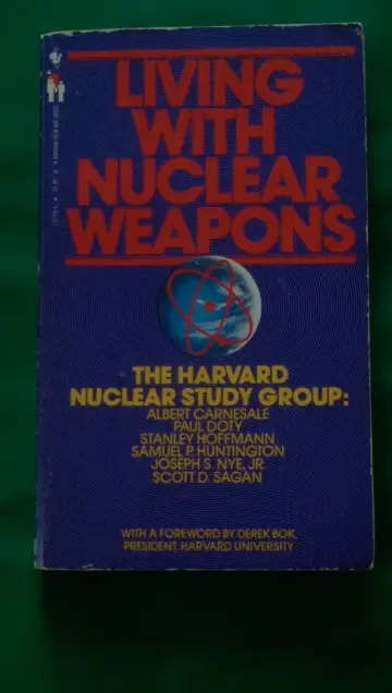 Cover of Living with Nuclear Weapons