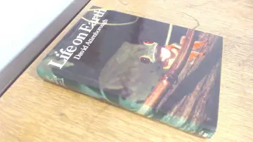 Cover of Life on Earth HB