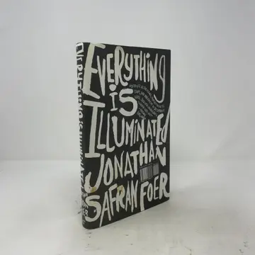 Cover of Everything Is Illuminated