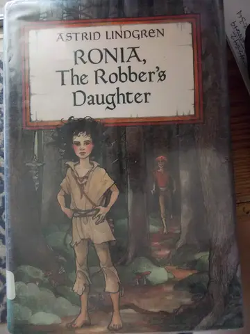 Cover of Ronia, the Robber's Daughter