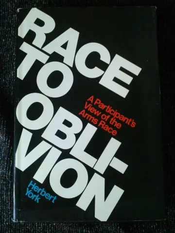 Cover of Race to Oblivion