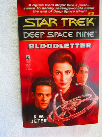 Cover of Star Trek - Deep Space Nine 3