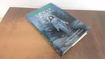Cover of Lady of Avalon