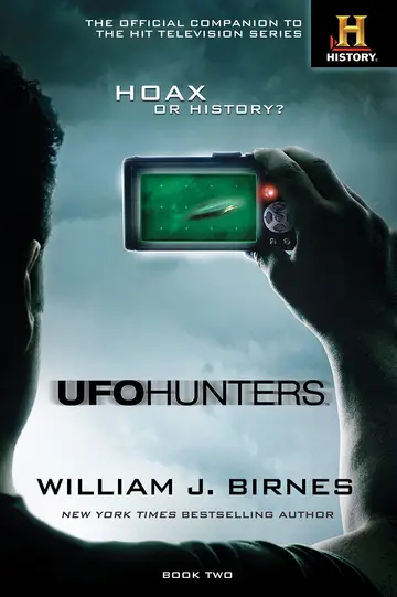 Cover of UFO Hunters