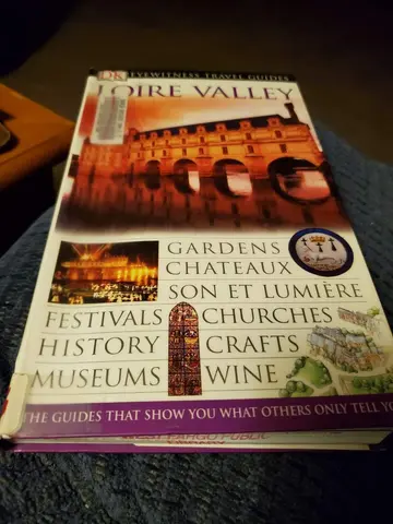 Cover of DK Eyewitness Travel Guides Loire Valley