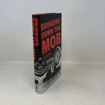 Cover of Bringing Down the Mob