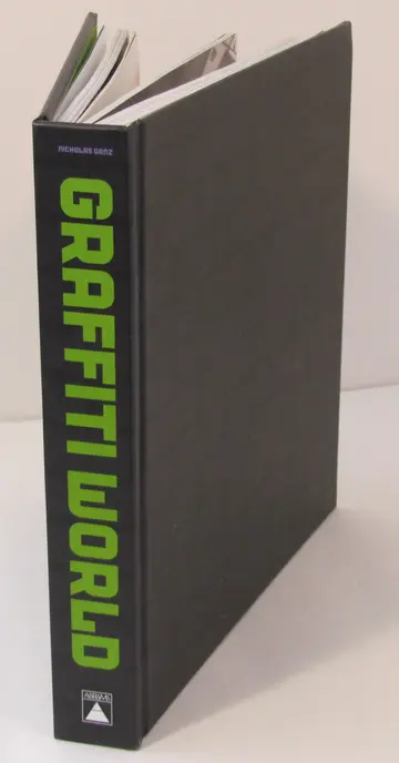Cover of Graffiti World