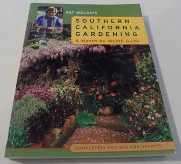 Cover of Pat Welsh's Southern California Gardening
