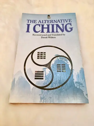 Cover of The Alternative I Ching