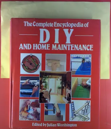 Cover of Complete Encyclopaedia of Do-it-yourself and Home Maintenance