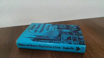 Cover of Religion and Voluntary Organizations in Crisis
