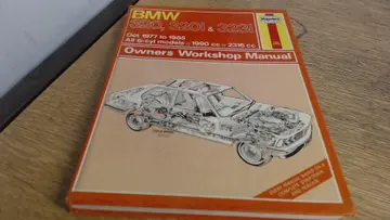 Cover of BMW 320, 320i & 323i owners workshop manual Oct 1977 to 1985