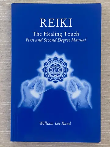 Cover of Reiki the Healing Touch
