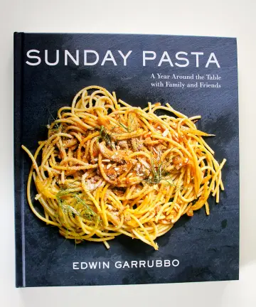 Cover of Sunday Pasta - A Year Around the Table with Family and Friends