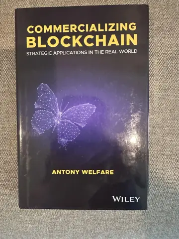 Cover of Commercializing Blockchain - Strategic Applications in the Real World