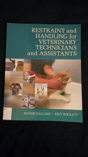 Cover of Restraint & Handling for Veterinary Technicians & Assistants