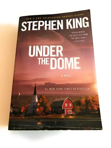 Cover of Under the Dome