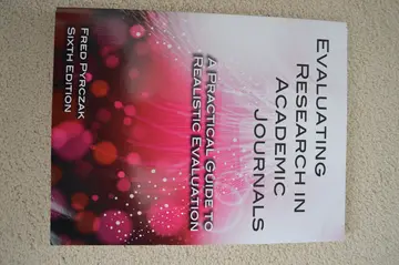 Cover of Evaluating Research in Academic Journals