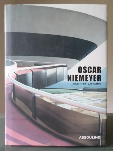 Cover of Oscar Niemeyer