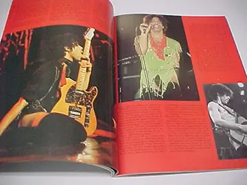 Cover of Prince -Su Primera Biografia Ilustrada Con 1 Camiseta