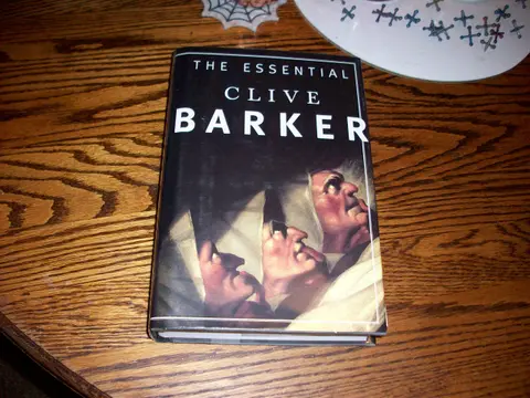 Cover of The Essential Clive Barker