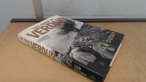 Cover of Road to Verdun