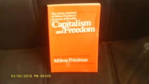 Cover of Capitalism & Freedom